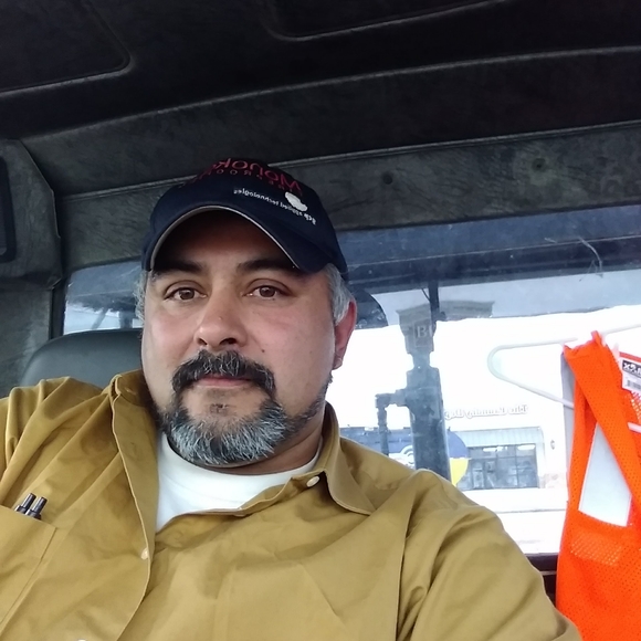 Meet your Posher, Jesus - Picture 4 of 9